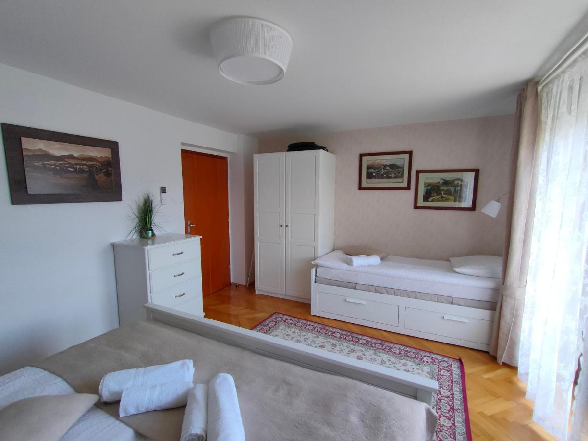 Apartments & Rooms Aleksandra 布莱德 外观 照片